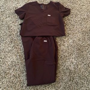 Figs scrubs set.